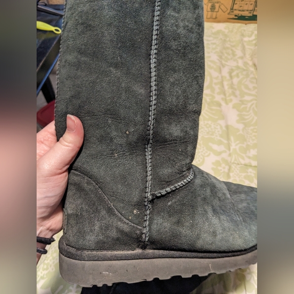 Women's UGG Classic Tall Boot - Black - Picture 7 of 9